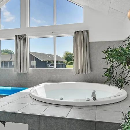 In Sydals With Sauna Prázdninový dům Høruphav